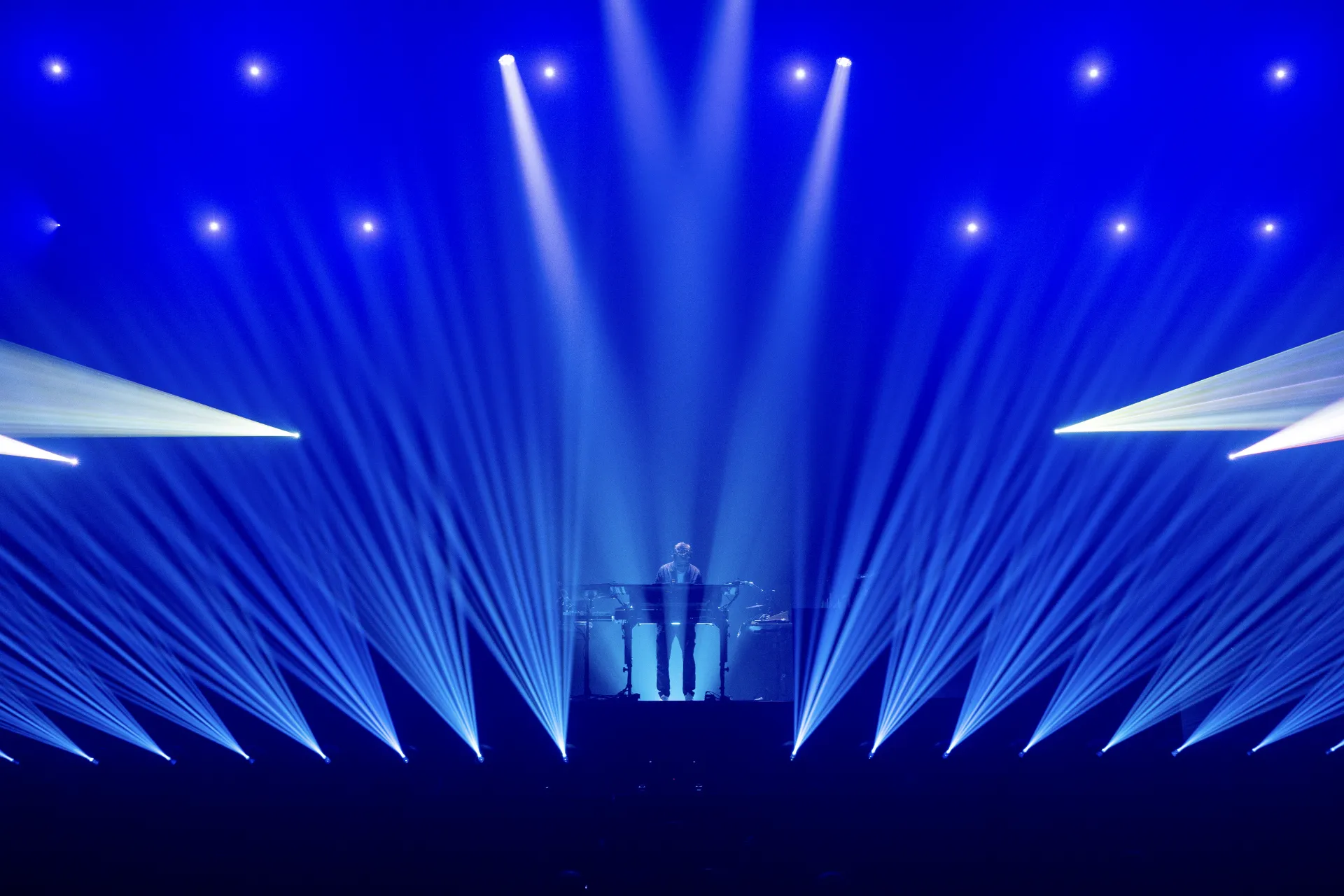 Oxygene & Beyond a sonic journey at ADE — photo 14